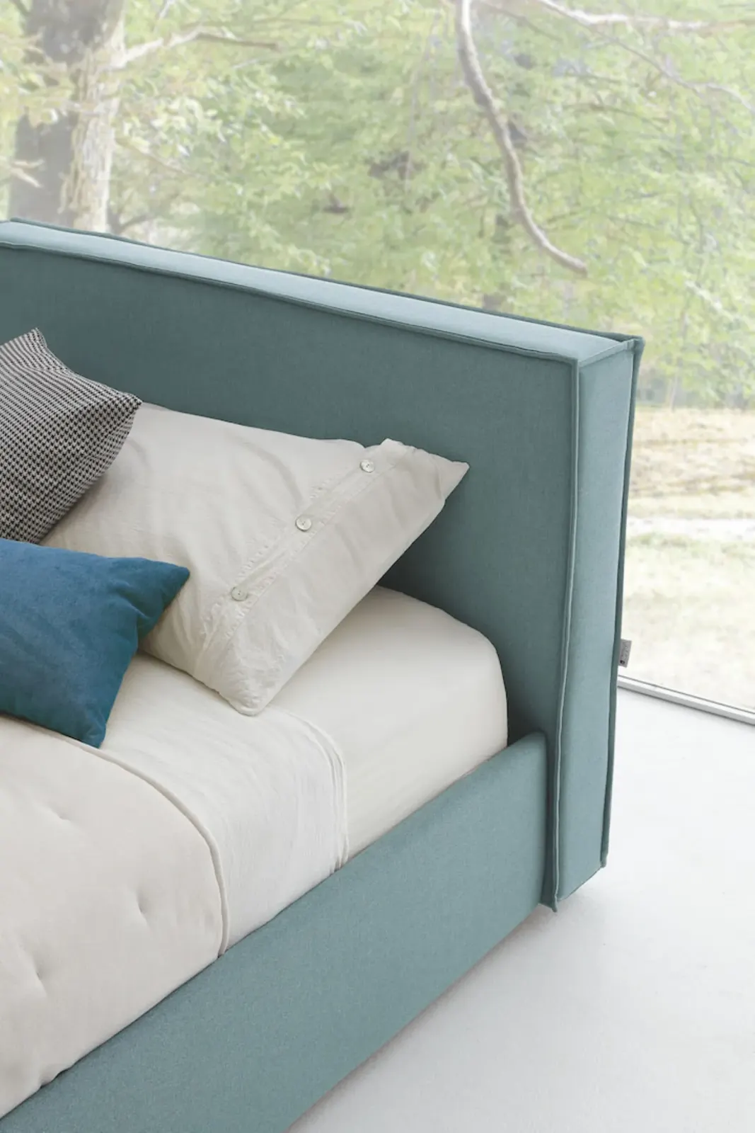 Letto Jasmine, letto imbottito moderno con giroletto a fascia alta o bassa, made in Italy – foto 8